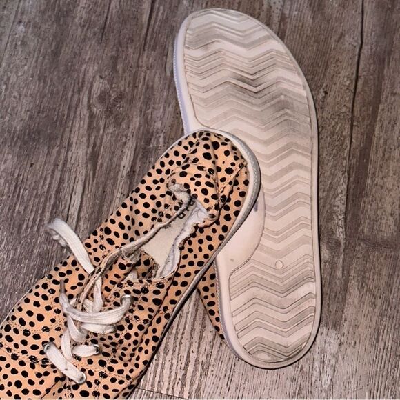 Torrid CHEETAH RUCHED SNEAKER SHOES
Sz 12WIDE - Picture 4 of 7